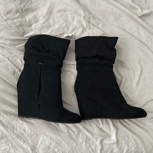 Express heeled boots - NWT Size 8